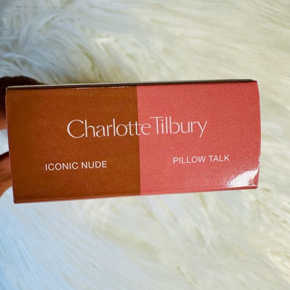 Charlotte Tilbury NUDE PINK GLOSSY LIP DUO - Picture 4 of 9